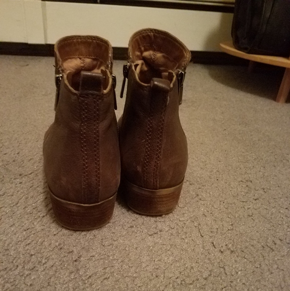 Lucky Booties - Picture 6 of 7